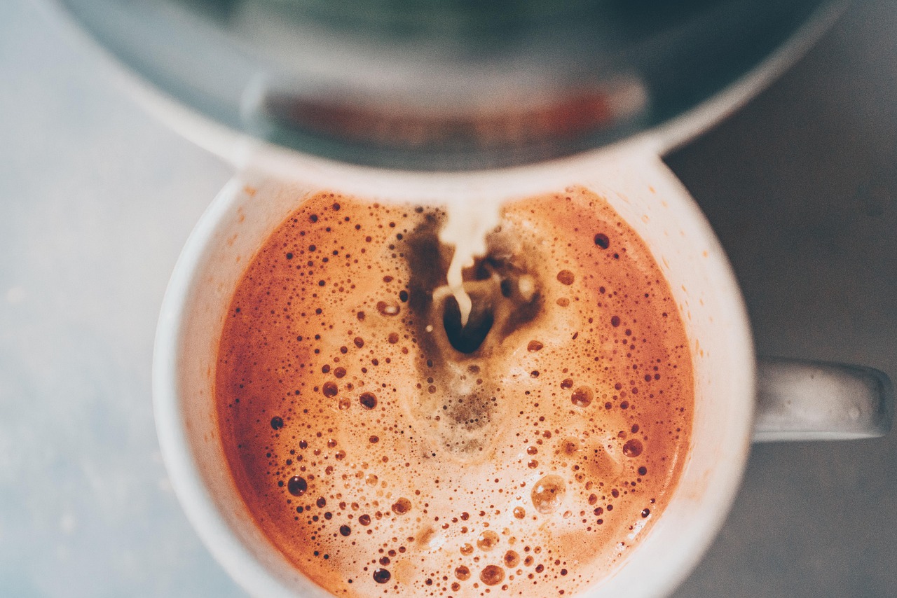 Come preparare un espresso cremoso in meno di 3 minuti con EspressoGo
